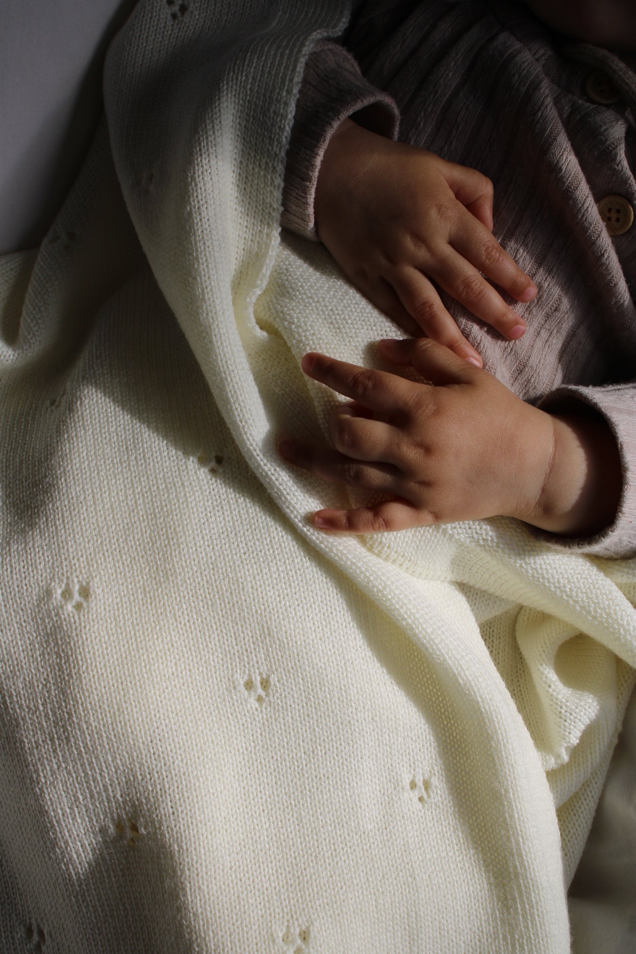 Weiche Babydecke aus 100% Merinowolle - creme
