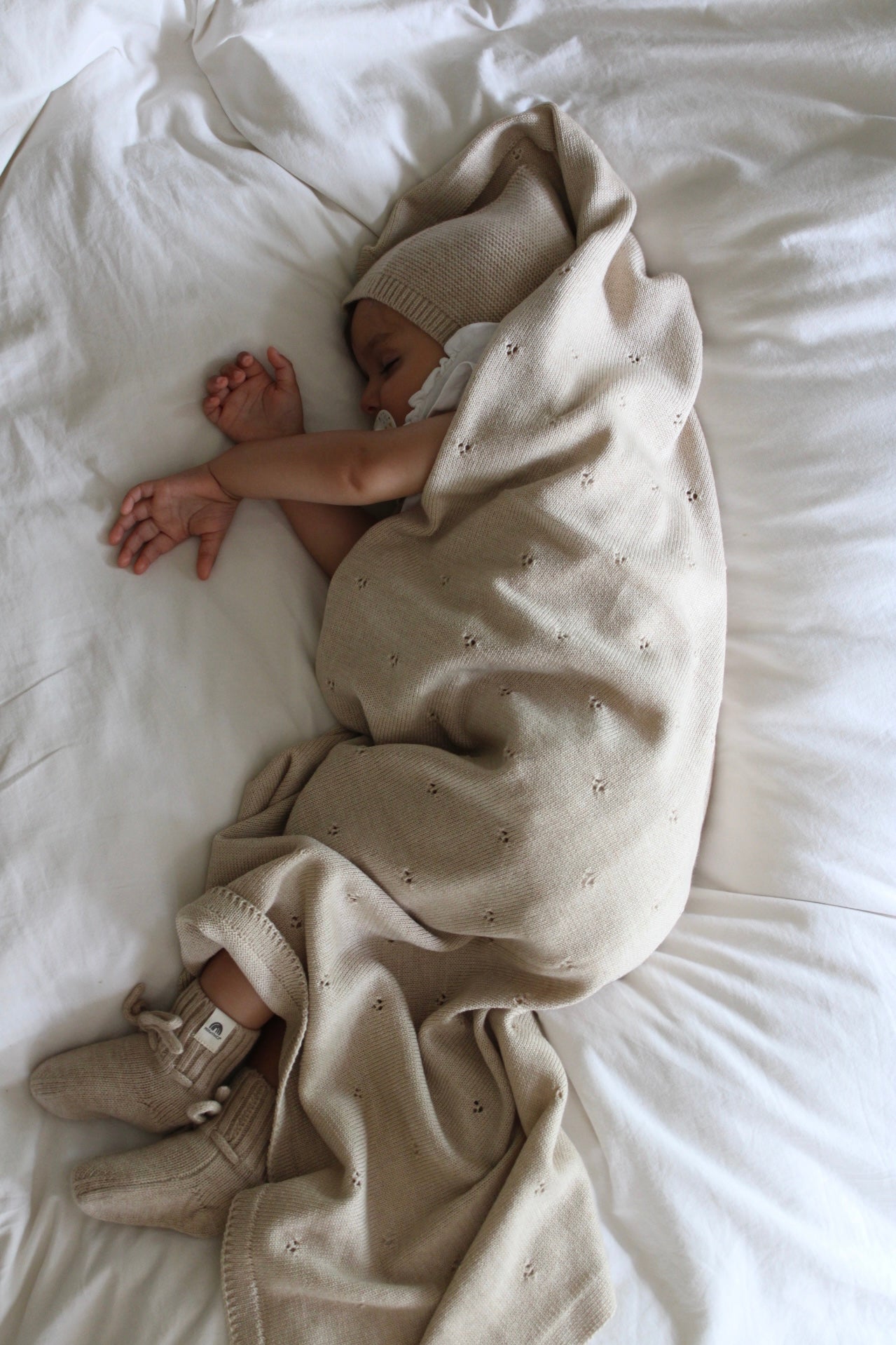 Weiche Babydecke aus 100% Merinowolle - Golden Sand