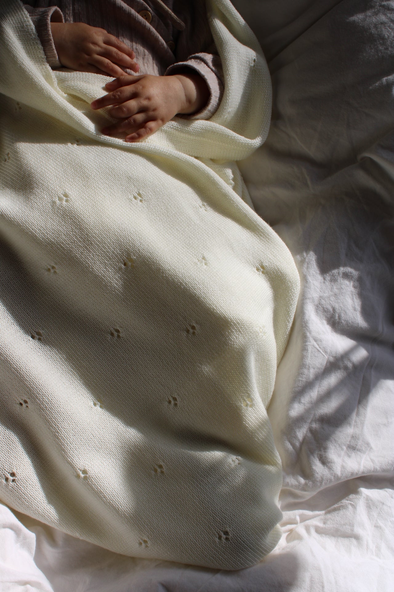 Weiche Babydecke aus 100% Merinowolle - creme
