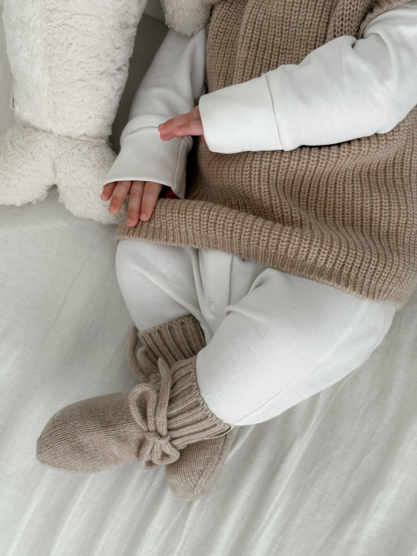 Bundle „Abbraccio“ - Pullunder, Beanie & Schuhe