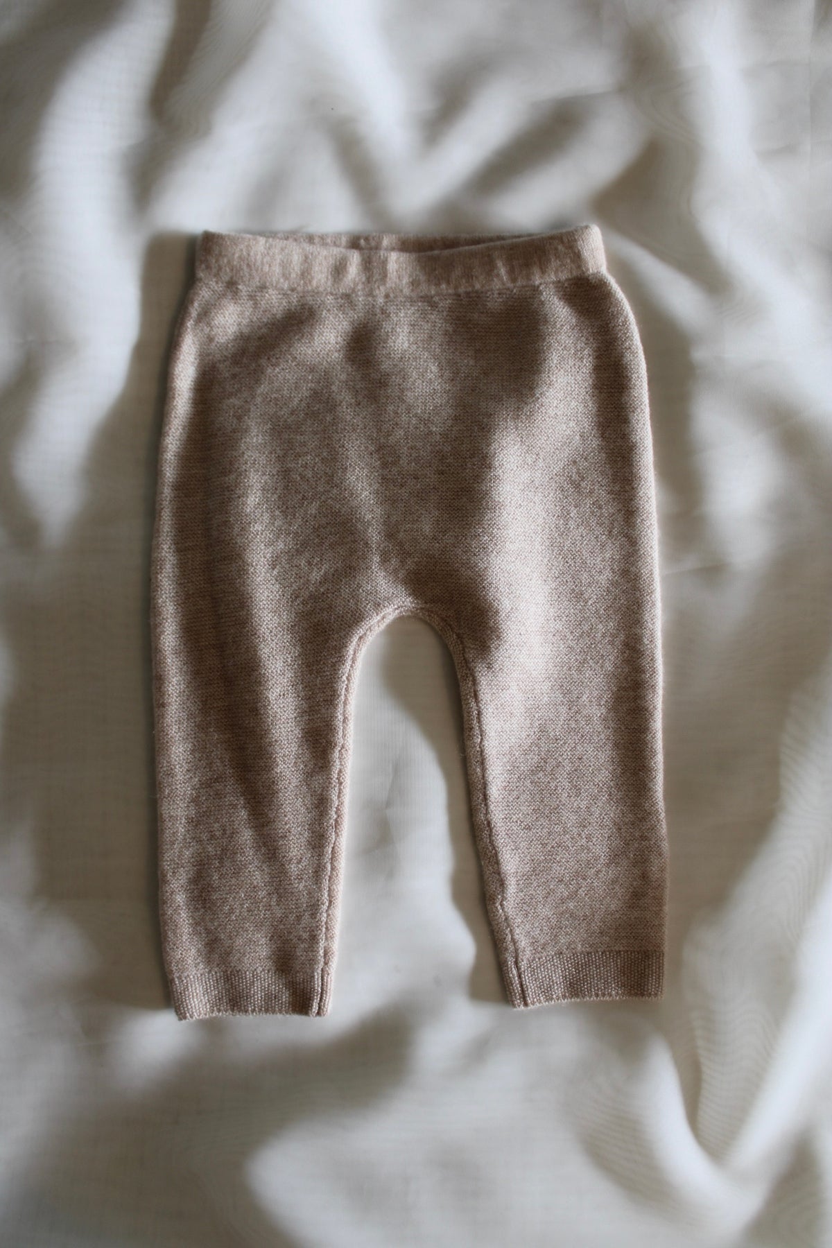 Neu: Baby Hose aus Merinowolle - Golden Sand