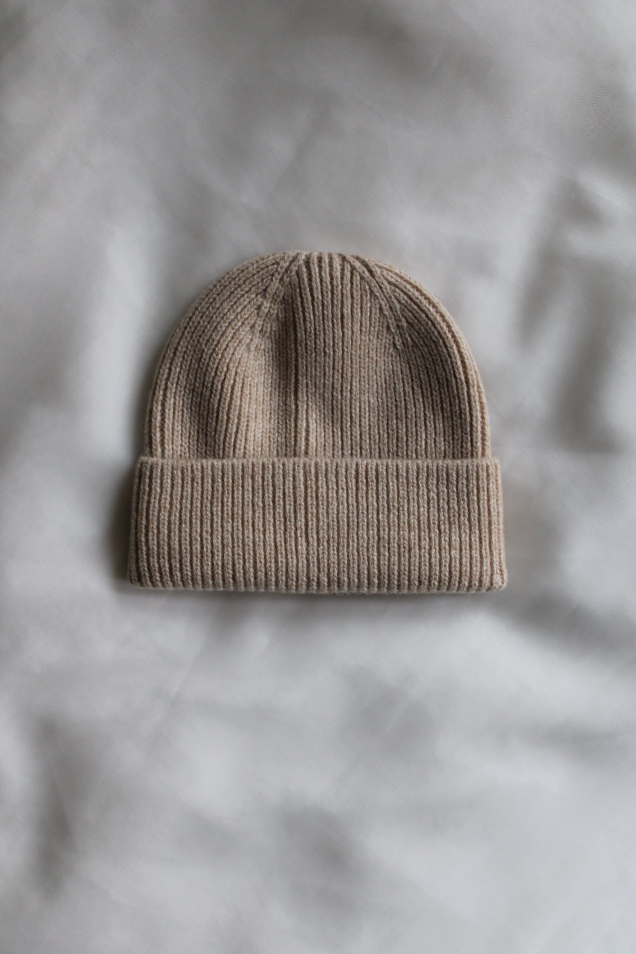 Neu: supersoftes Newborn-Baby-Beanie - Sand [vorbestellen 7-10 Tage Versand]