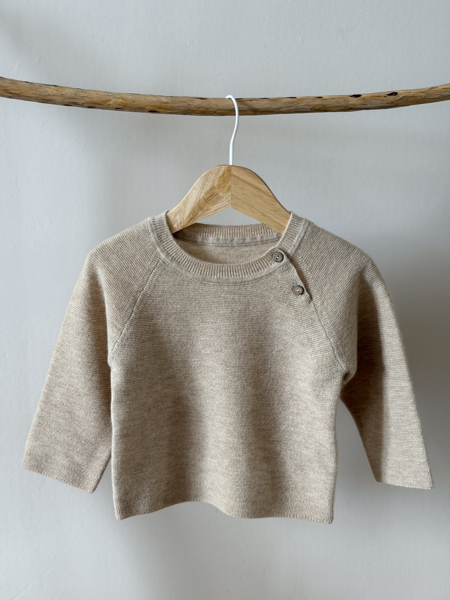 Neu: Baby Pullover aus Merinowolle - Golden Sand [Vorbestellen: ab 17.07.26]
