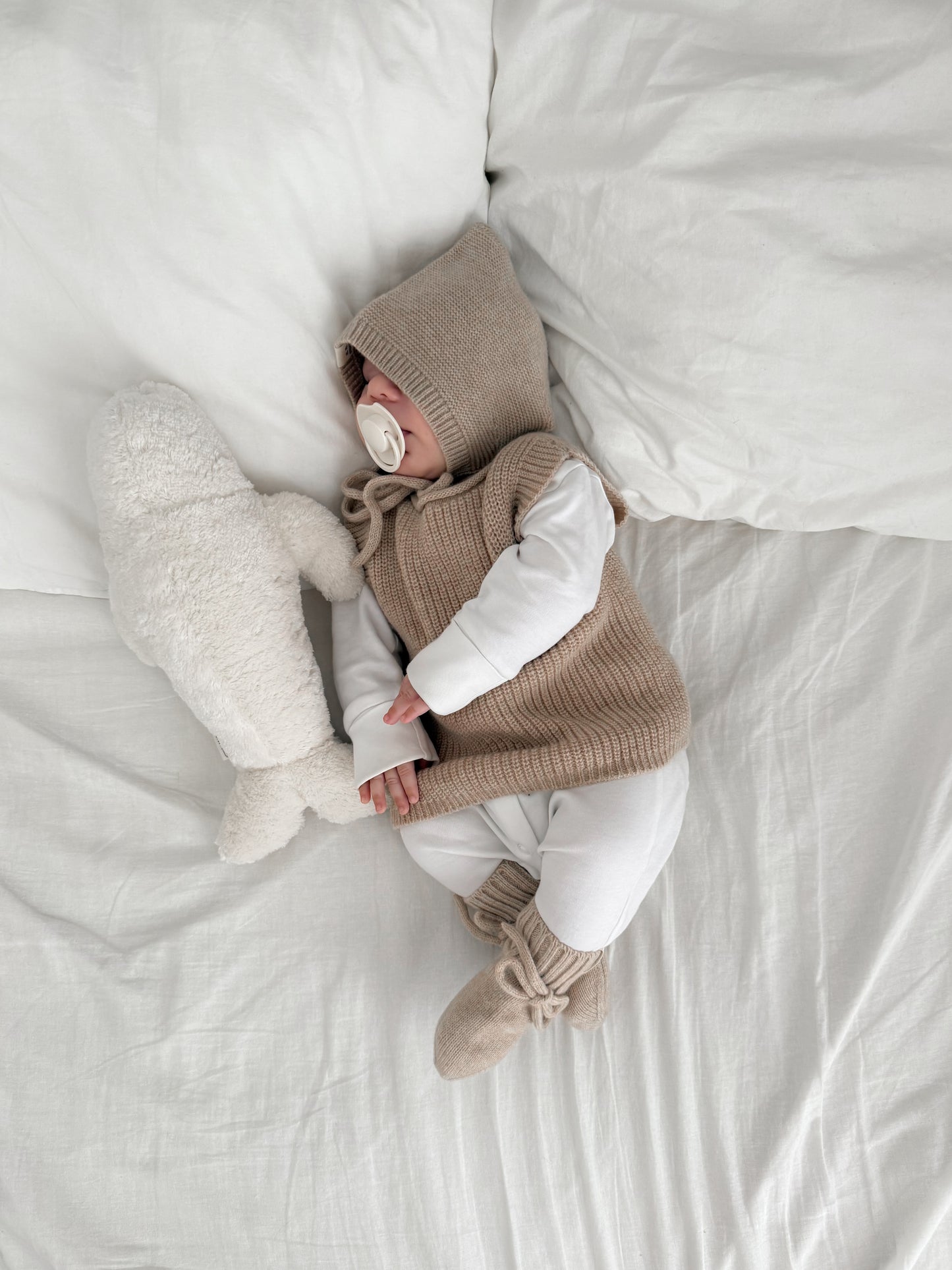 Bundle „Coccola“ - Pullunder, Mütze & Schuhe