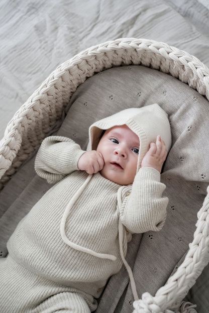 Sanfte Babymütze aus 100% Merinowolle - elfenbein