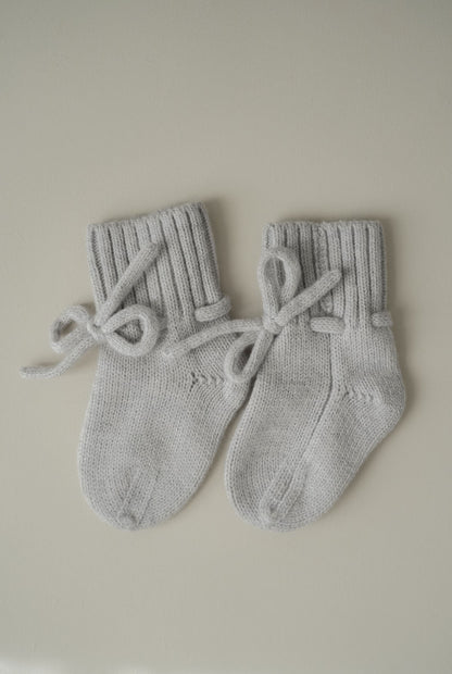 Natürliche Babyboots aus 100% Merinowolle - grau