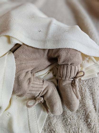 Natürliche Babyboots aus 100% Merinowolle - golden sand