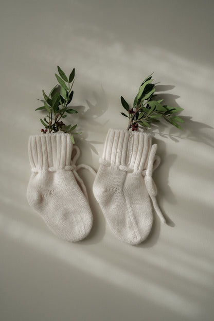 Natürliche Babyboots aus 100% Merinowolle - elfenbein