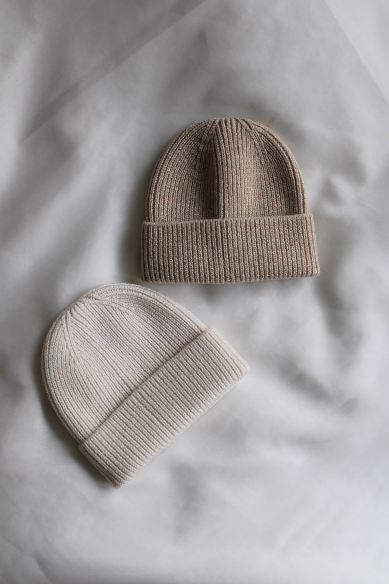 Neu: supersoftes Newborn-Baby-Beanie - Sand [vorbestellen 7-10 Tage Versand]