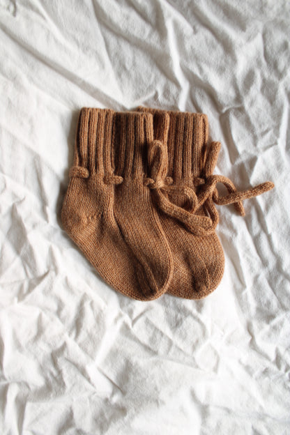 Natürliche Babyboots aus 100% Merinowolle - braun