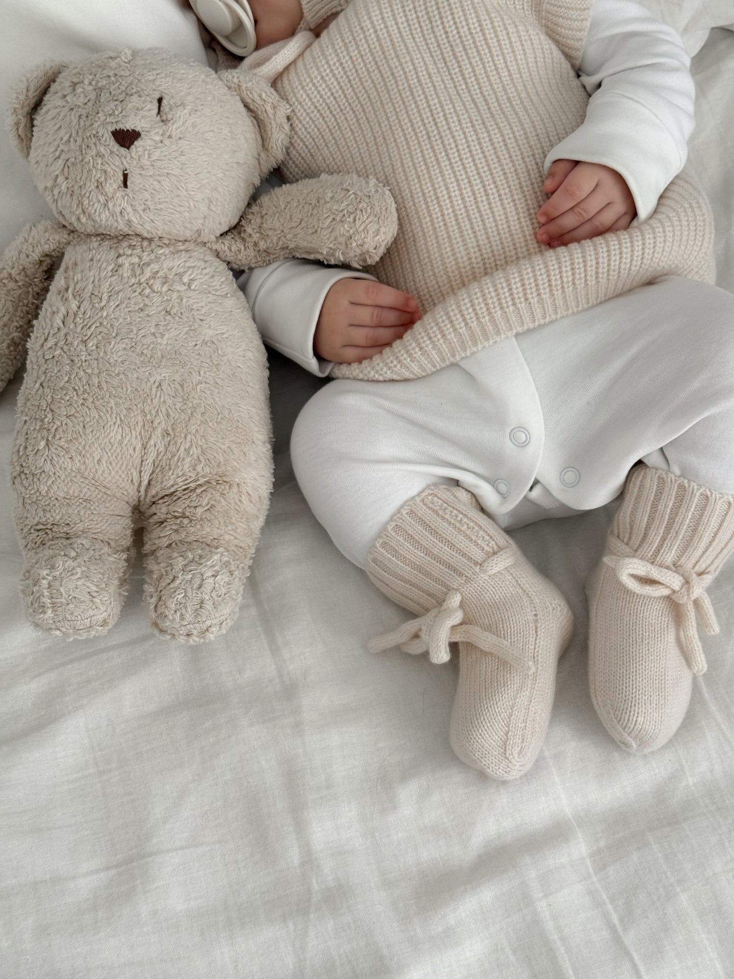 Bundle „Abbraccio“ - Pullunder, Beanie & Schuhe