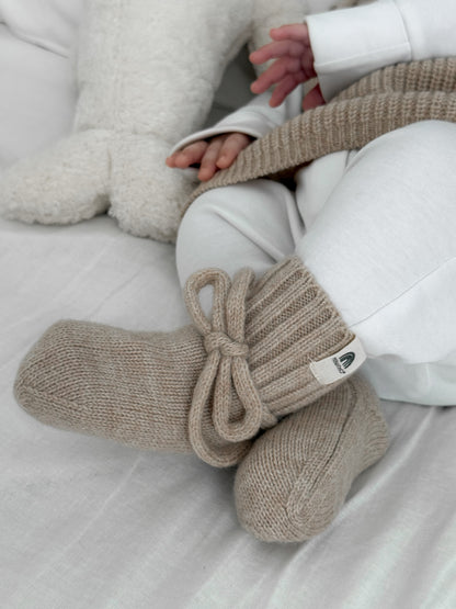 Bundle „Abbraccio“ - Pullunder, Beanie & Schuhe