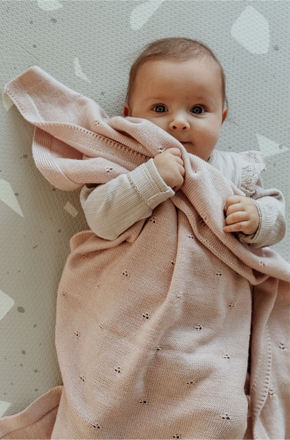 Weiche Babydecke aus 100% Merinowolle - rosé