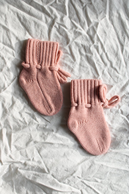 Natürliche Babyboots aus 100% Merinowolle - rosé